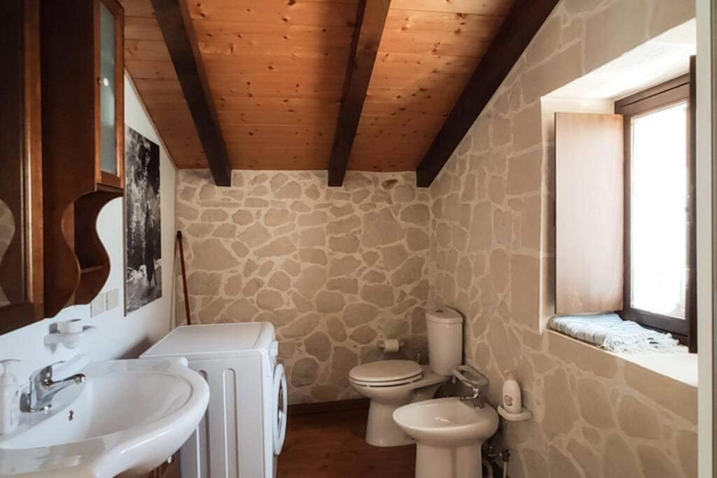 Villa Neli, Palazzolo Acreide, Siracusa, Hot Tub, Wi-Fi & Parking Luaran gambar